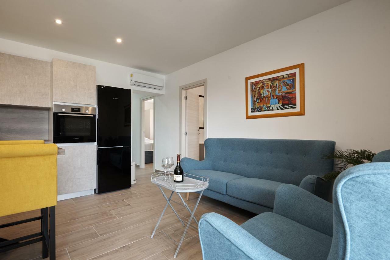 Sunny Side Apartment Trogir Exterior foto