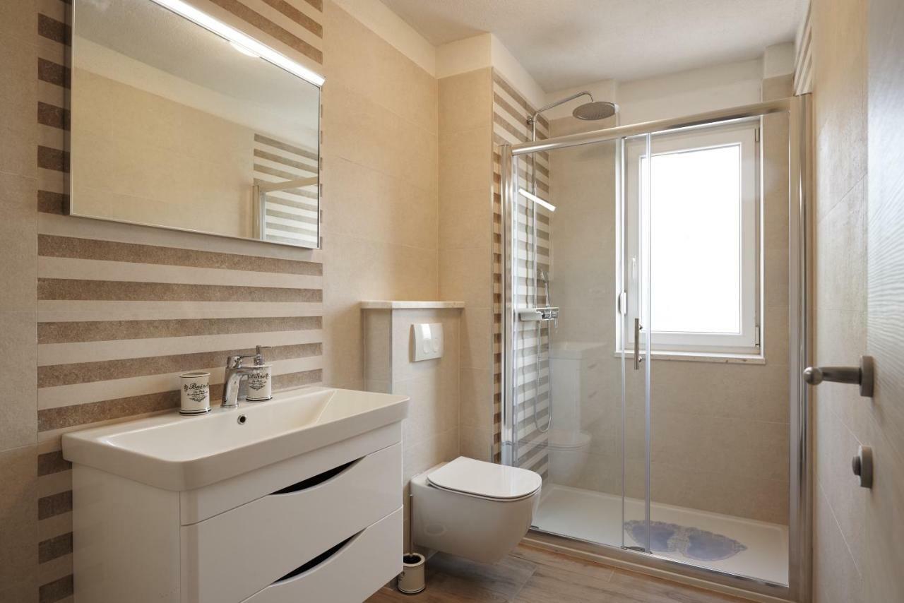 Sunny Side Apartment Trogir Exterior foto
