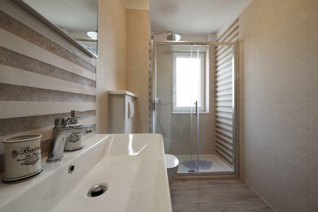 Sunny Side Apartment Trogir Exterior foto