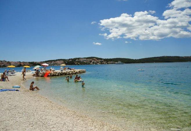 Sunny Side Apartment Trogir Exterior foto